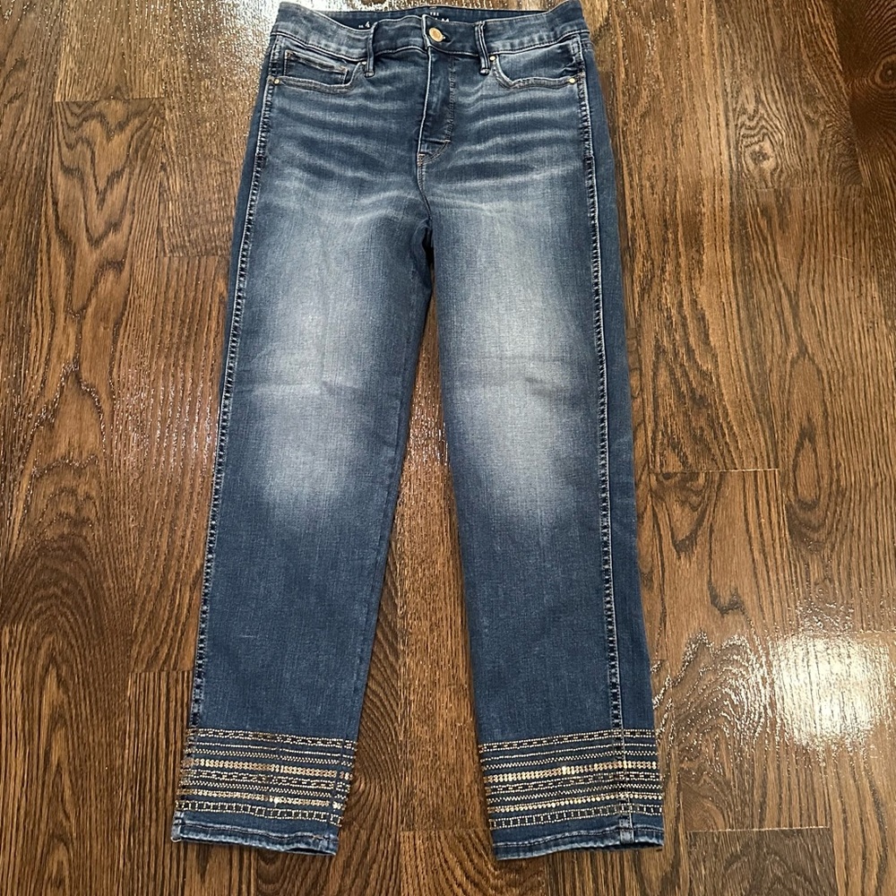 White House Black Market sz 4, Slim Crop Jeans, gold beading on hem